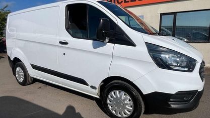 Używany Ford Transit Custom 105 KM (77 kW) 2018 Biały Van