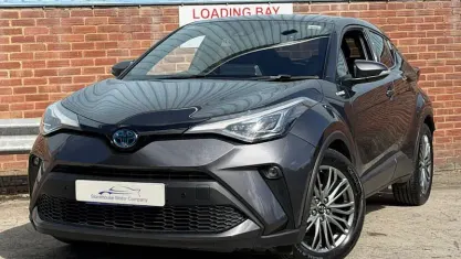 Used Toyota C-HR 184 HP (135 kW) 2023 SUV