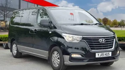 Begagnad Hyundai I800 SE 170 HK (125 kW) 2019 Svart Minibuss