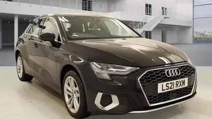 Used Audi A3 Sportback e-tron Sport 204 HP (150 kW) 2025 Hatchback