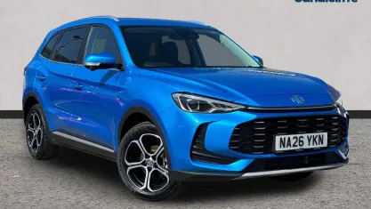 Used MG ZS SE 115 HP (84 kW) 2024 Metallic  battersea blue SUV