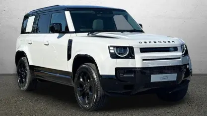 New Land Rover Defender SE Dynamic 249 HP (183 kW) 2025 SUV