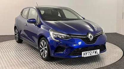 Used Renault Clio V Iconic 90 HP (66 kW) 2021 Blue Hatchback