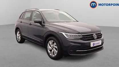 Grey Used 2022 VW Tiguan Life SUV | £16,199 (Fair price)