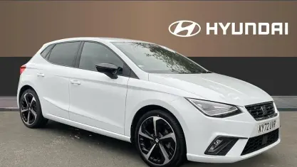 Used Seat Ibiza FR Sport 110 HP (80 kW) 2023 White Hatchback