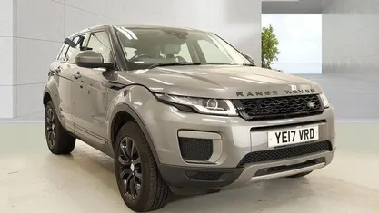 Used Land Rover Range Rover evoque SE 150 HP (110 kW) 2018 Hatchback