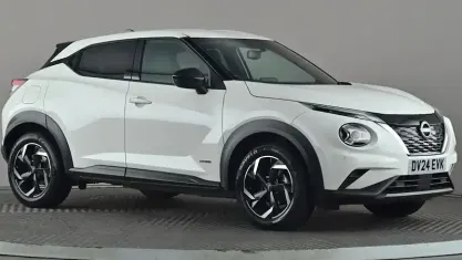 Used Nissan Juke N-Connecta 143 HP (105 kW) 2023 White SUV