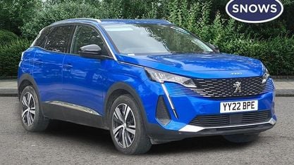 Begagnad Peugeot 3008 Allure Premium 131 HK (96 kW) 2022 Blå SUV