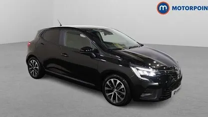 Used 2023 Renault Clio V Evolution Hatchback | £14,499 (Fair price)