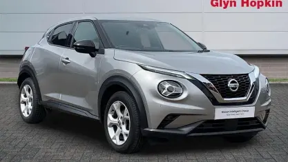 Used Nissan Juke N-Connecta 117 HP (86 kW) 2019 Silver SUV