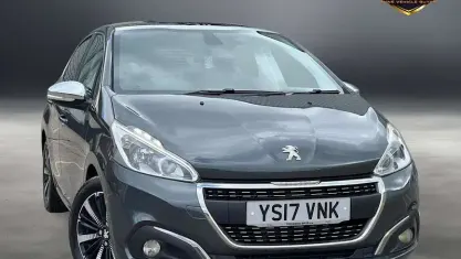 Usado Peugeot 208 Allure Premium 82 HP (60 kW) 2018 Citadino