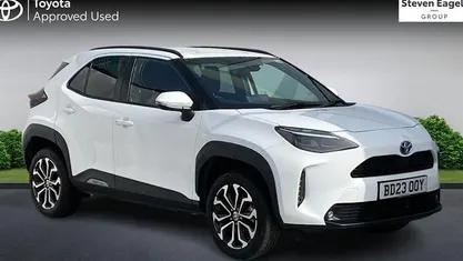 Used Toyota Yaris Hybrid Design 116 HP (85 kW) 2026 Estate