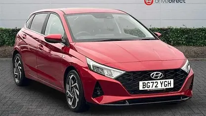 Red Used 2022 Hyundai i20 Premium Hatchback | £14,626 (Fair price)