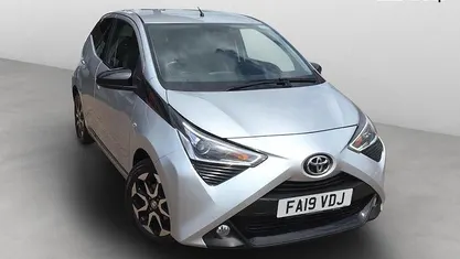 Begagnad Toyota Aygo Trend 72 HK (52 kW) 2020 Halvkombi