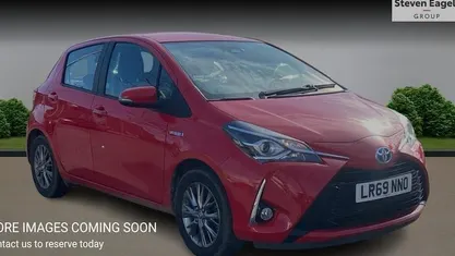 Used Toyota Yaris Hybrid 101 HP (74 kW) 2020 Hatchback