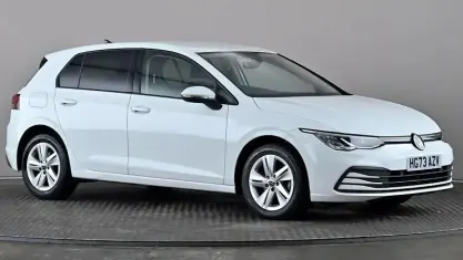 Used VW Golf VIII Life 150 HP (110 kW) 2023 White Hatchback