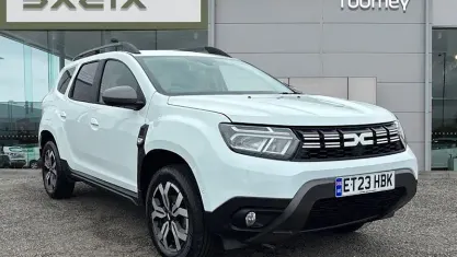 Used Dacia Duster Journey 90 HP (66 kW) 2023 White SUV
