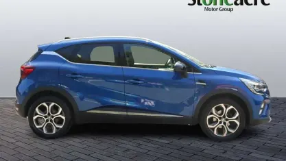Used Renault Captur Techno 91 HP (66 kW) 2024 Blue SUV