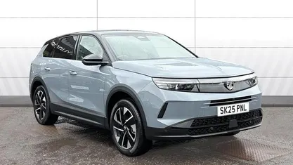 Used Vauxhall Grandland X Ultimate 136 HP (100 kW) 2025 SUV
