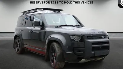 Used Land Rover Defender S 400 HP (294 kW) 2024 SUV