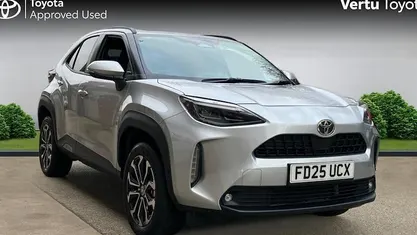 Used Toyota Yaris Hybrid Design 116 HP (85 kW) 2026 Estate