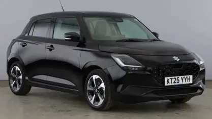 Gebraucht Suzuki Swift 82 PS (60 kW) 2025 Schwarz Kleinwagen