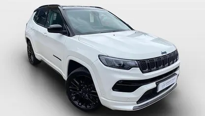 Used Jeep Compass 241 HP (177 kW) 2023 White/black SUV