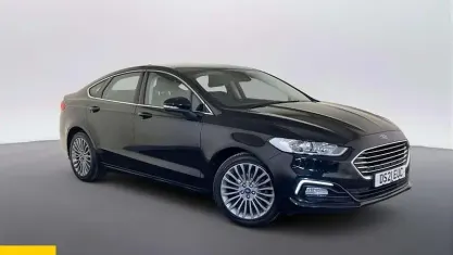 Usado Ford Mondeo Titanium 190 HP (139 kW) 2019 Sedan