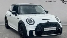 White Used 2024 Mini Cooper S Comfort Hatchback | £24,490 (Fair price)