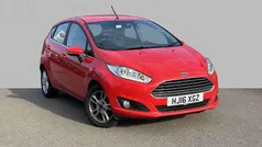 Red Used 2016 Ford Fiesta Zetec Hatchback | £6,360 (Fair price)