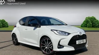 Second-hand Toyota Yaris Hybrid Sport 131 CP (96 kW) 2026 Hatchback