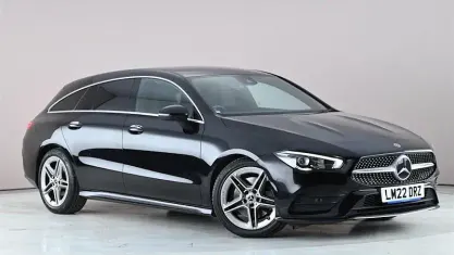 Używany Mercedes CLA200 Shooting Brake AMG line 163 KM (119 kW) 2022 Czarny Kombi