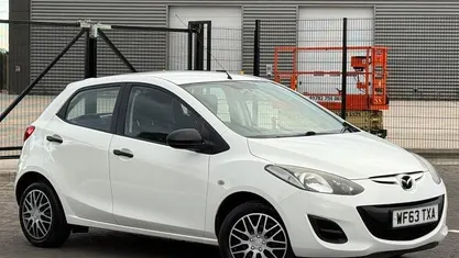 Used 2013 Mazda 2 Hatchback | £3,750 (Fair price)