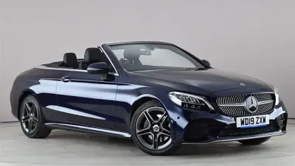 Gebraucht Mercedes C200 AMG line 184 PS (135 kW) 2019 Blau Cabrio