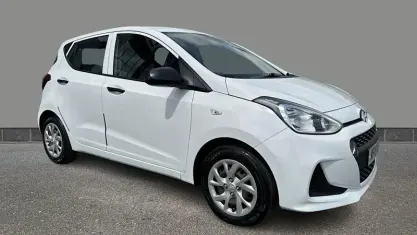 Used Hyundai i10 67 HP (49 kW) 2020 Hatchback