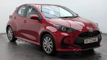 Used 2025 Toyota Yaris Hybrid Hatchback | £15,350 (Super price)