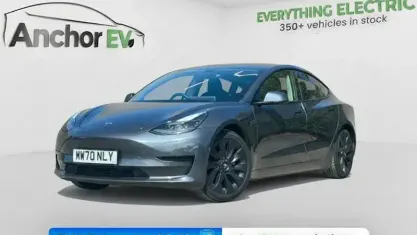 Used Tesla Model 3 Standard Range 180 kW (245 HP) 2021 Sedan