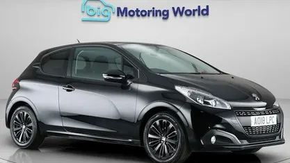 Used 2017 Peugeot 208 Hatchback | £6,882 (Fair price)
