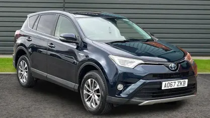Used Toyota RAV4 197 HP (144 kW) 2018 Blue SUV