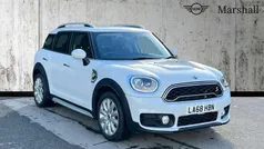 White Used 2018 Mini Cooper S Countryman Chili SUV | £17,310 (Good price)