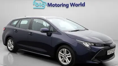 Used Toyota Corolla 122 HP (89 kW) 2022 Blue Estate