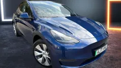 Blue Used 2022 Tesla Model Y Long Range SUV | £28,990 (Fair price)