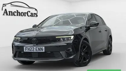 Used Vauxhall Astra GS Line 131 HP (96 kW) 2022 Black Hatchback
