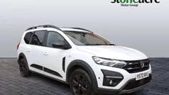 White Used 2022 Dacia Jogger Extreme MPV | £14,995 (Fair price)