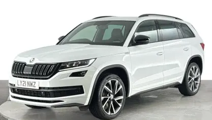 Used Skoda Kodiaq SportLine 150 HP (110 kW) 2021 White SUV