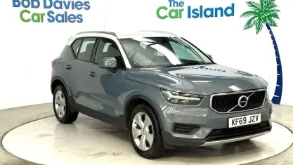 Used Volvo XC40 Momentum 163 HP (119 kW) 2021 SUV