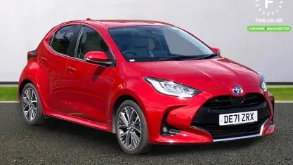 Usado Toyota Yaris Hybrid 116 HP (85 kW) 2025 Citadino