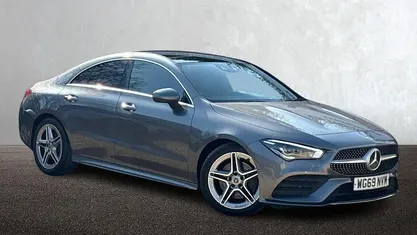 Begagnad Mercedes CLA220 AMG Line Premium Plus 190 HK (139 kW) 2019 Sedan