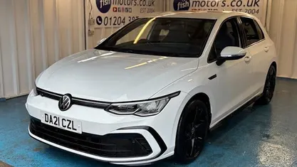 Used VW Golf VIII R-line 131 HP (96 kW) 2024 Hatchback