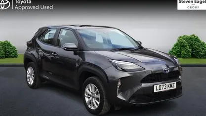 Used 2025 Toyota Yaris Hybrid Estate | £20,902 (Good price)